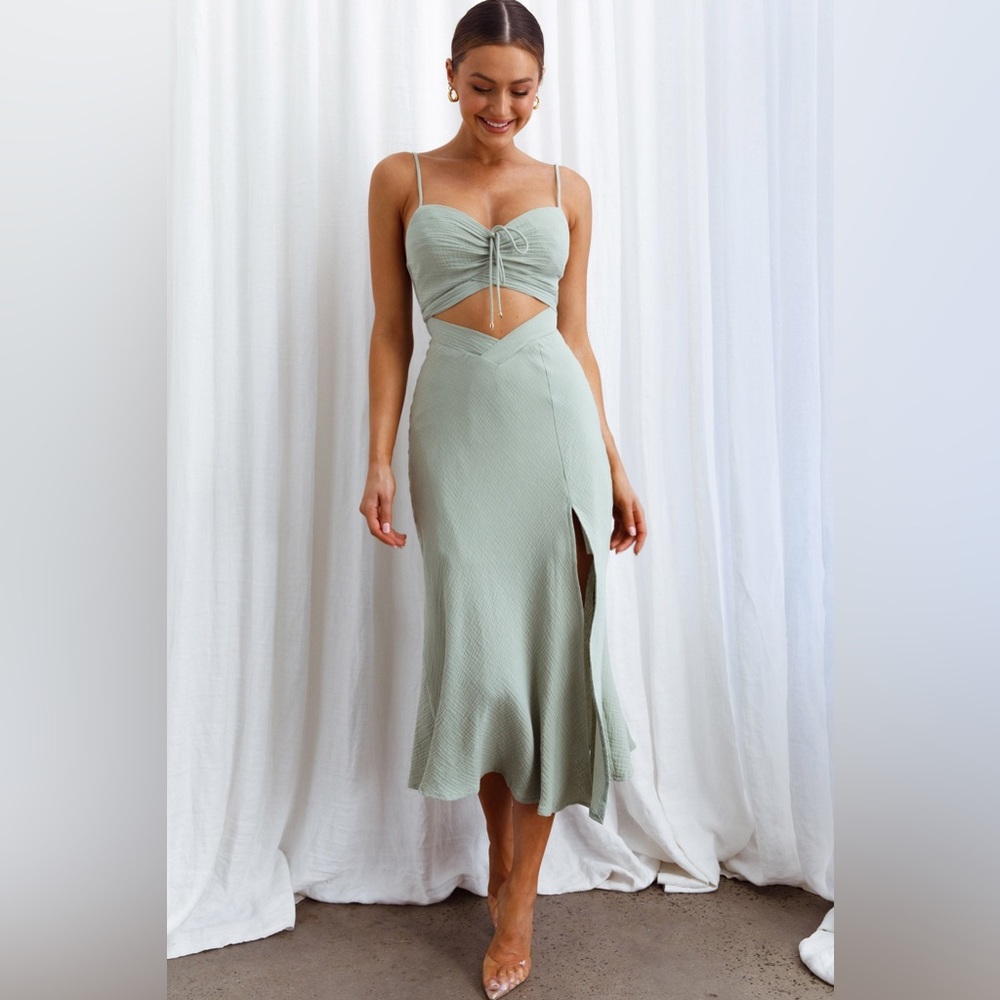 TWIN FLAME DRAWSTRING BUST MIDI DRESS SAGE from Selfie Leslie